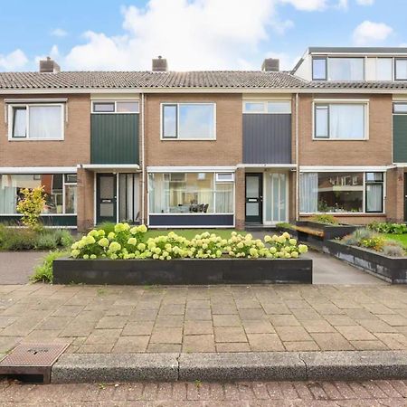 Apeldoorn- Ruime Eengezinswoning Met 5 Slaapkamers Экстерьер фото